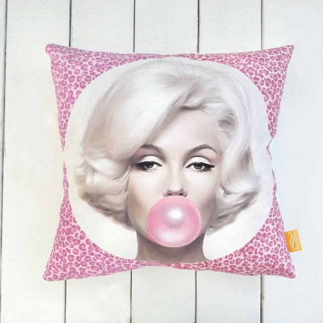 Balonlu Marilyn Monroe Kırlent