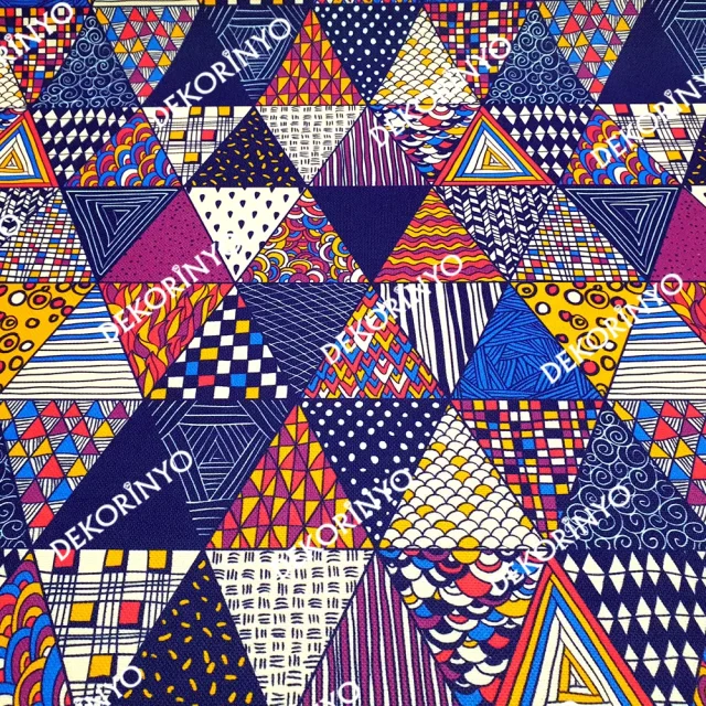 Otantik Rengarenk Üçgenler Kumaş