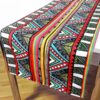Rengarenk Etnik Şeritli Üçgenli Runner