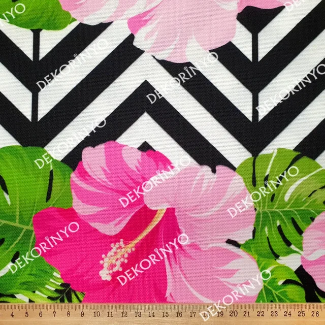 Zigzag Pembe Çiçekler Kumaş