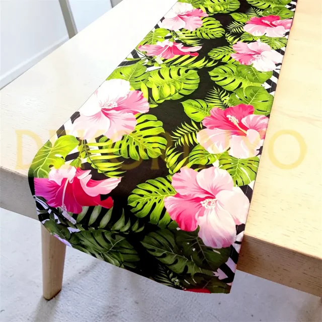 Pembe Çiçekli Runner