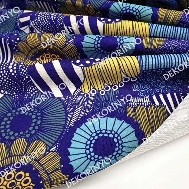 Lacivert Afrika Çiçekleri Desenli Kumaş