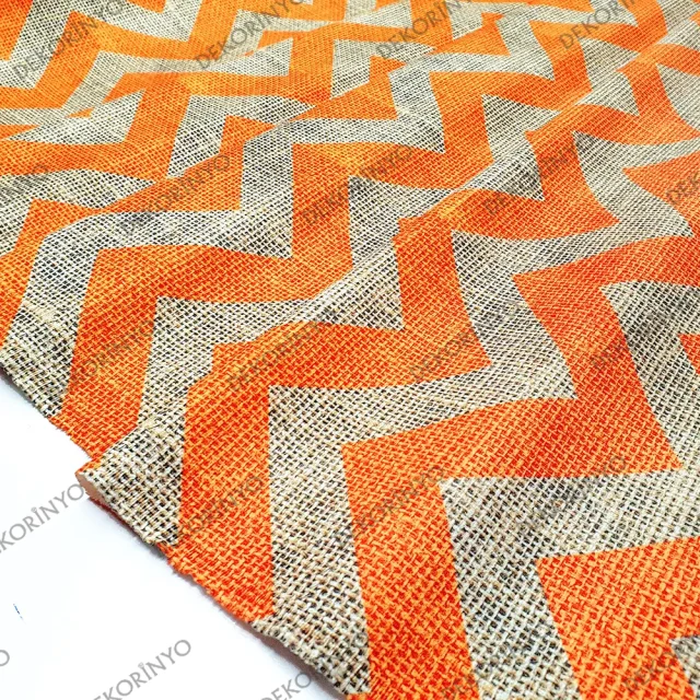 Çuval Zeminli Turuncu Zigzag Desenli Döşemelik Kumaş