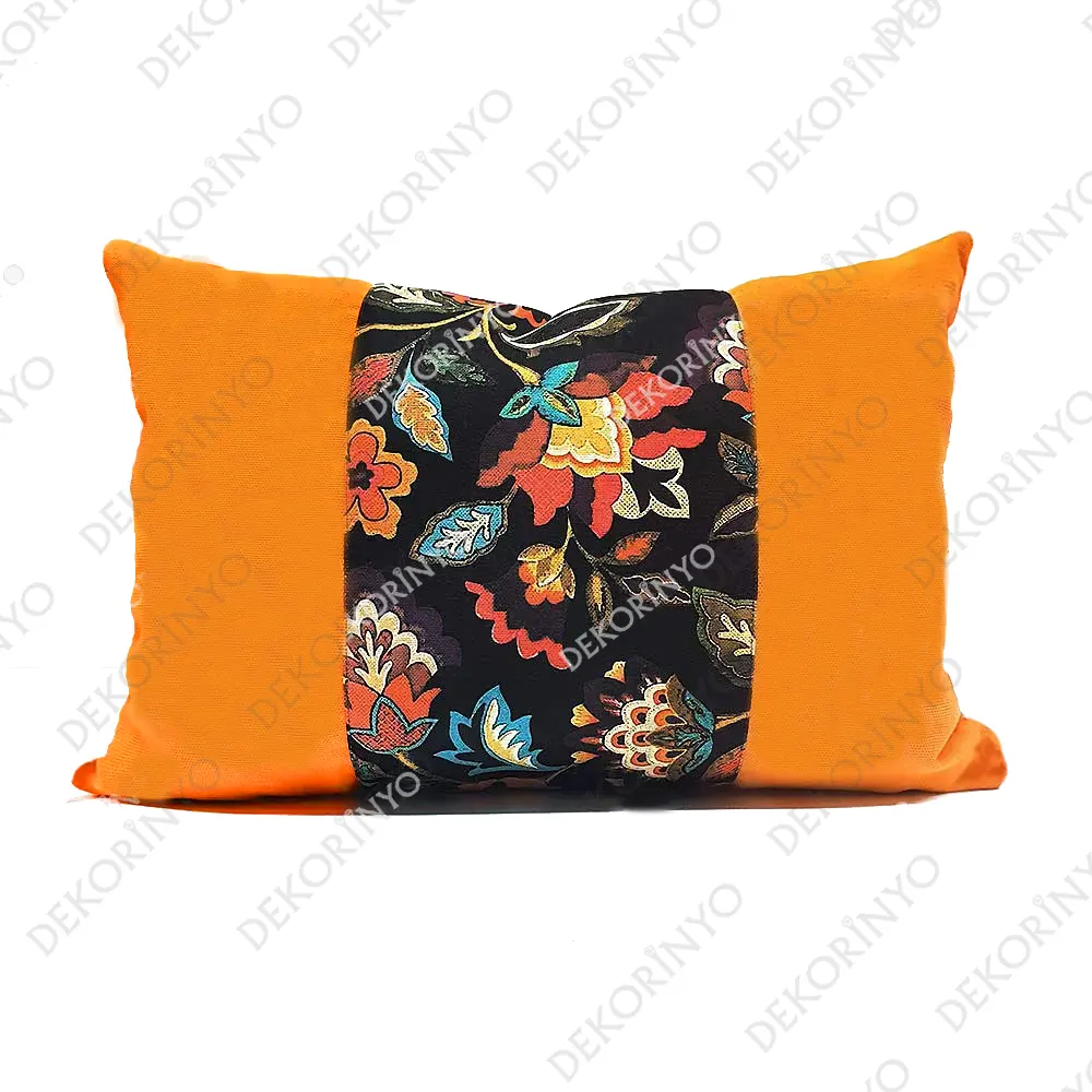 Nakış Efektli Çiçek Desenli Dikdörtgen Kırlent