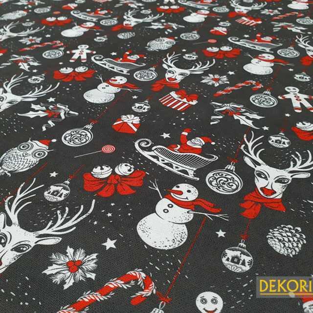 Noel Baba ve Geyikler Desenli Döşemelik Kumaş