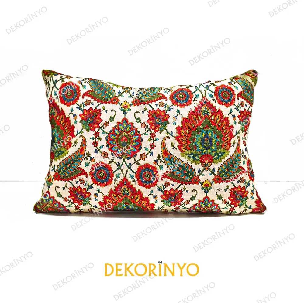 Çiçekli Etnik Desenli Kırlent