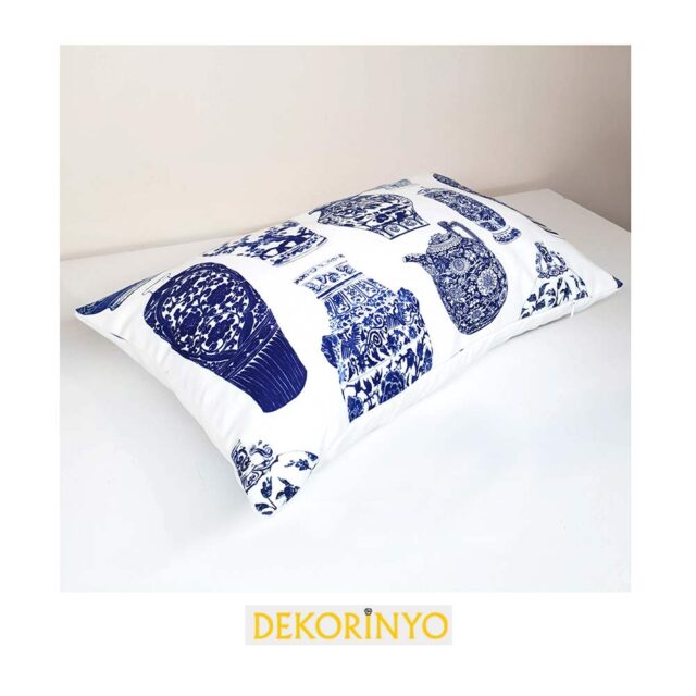 Vazo Desenli Dikdörtgen Yastık