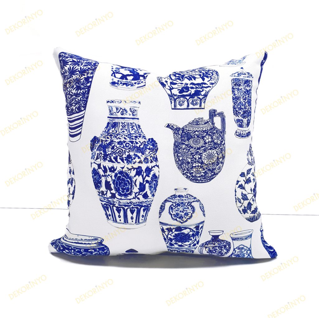 Vazo Desenli Yastık