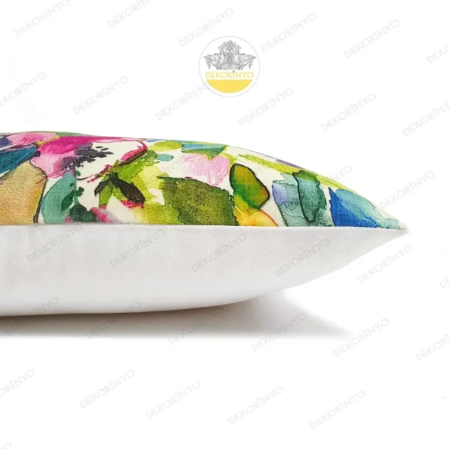 Sulu Boya Desenli Diikdörtgen Kırlent