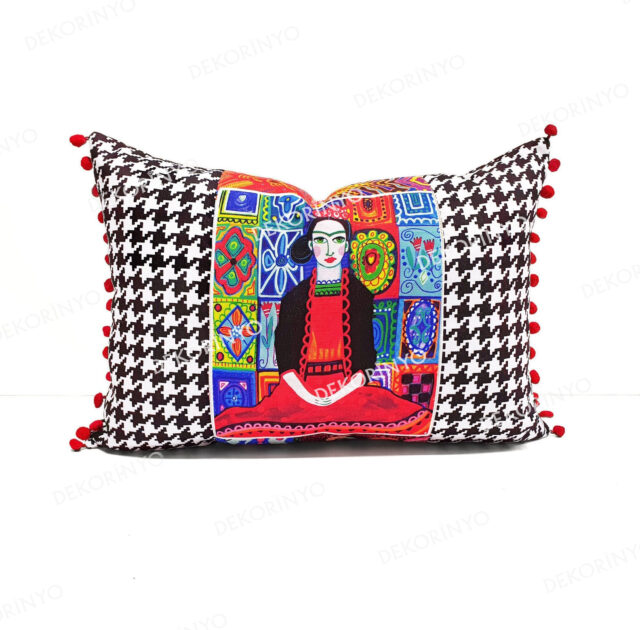 Frida ve Kaz Ayağı Desenli Dikdörtgen Yastık