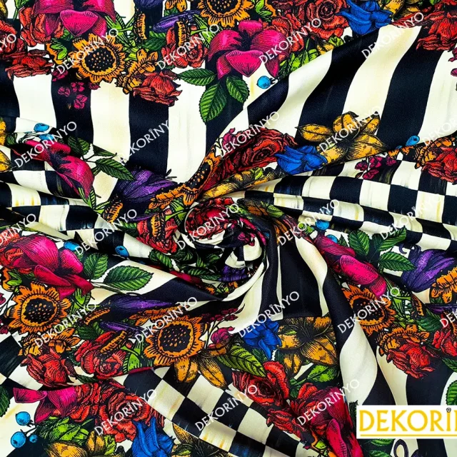 Damalı Çizgili Çiçek Desenli Döşemelik Kumaş