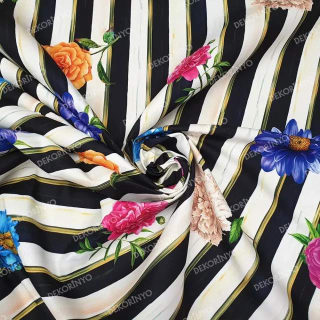 Çizgili Çiçek Desenli Döşemelik Kumaş