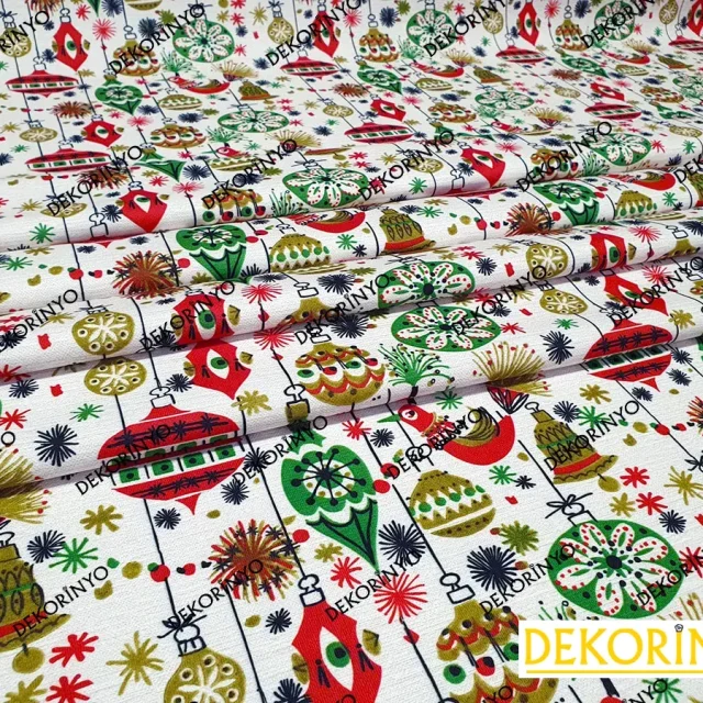 Yılbaşı Süsleri ve Kuşlar Desenli Kumaş