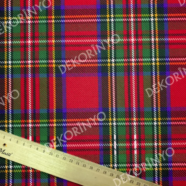 Kırmızı Yeşil Ekose Desenli Döşemelik Kumaş