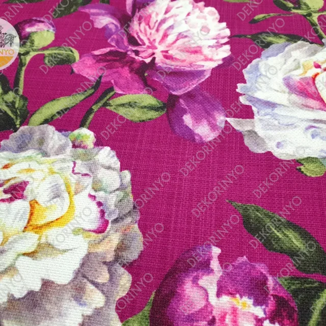 Şakayık Çiçeği Desenli Döşemelik Kumaş