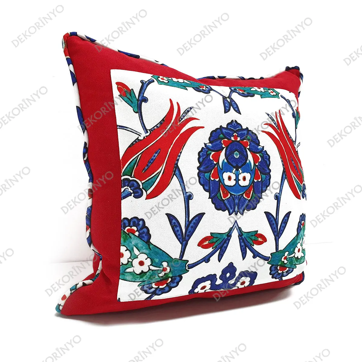 Lale Desenli Biyeli Dekoratif Kırlent