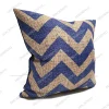 Çuval Zeminli Lacivert Zigzag Desenli Kırlent