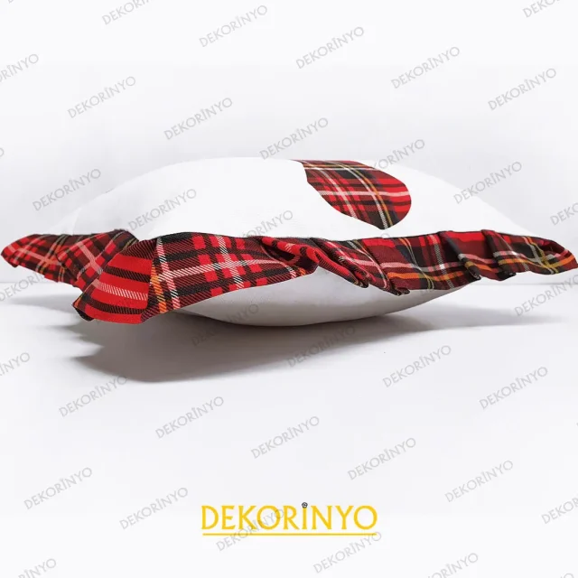 Ekose Geyik Desenli Fırfırlı Kırlent