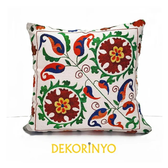 Çiçekli Özbek Desenli Yastık