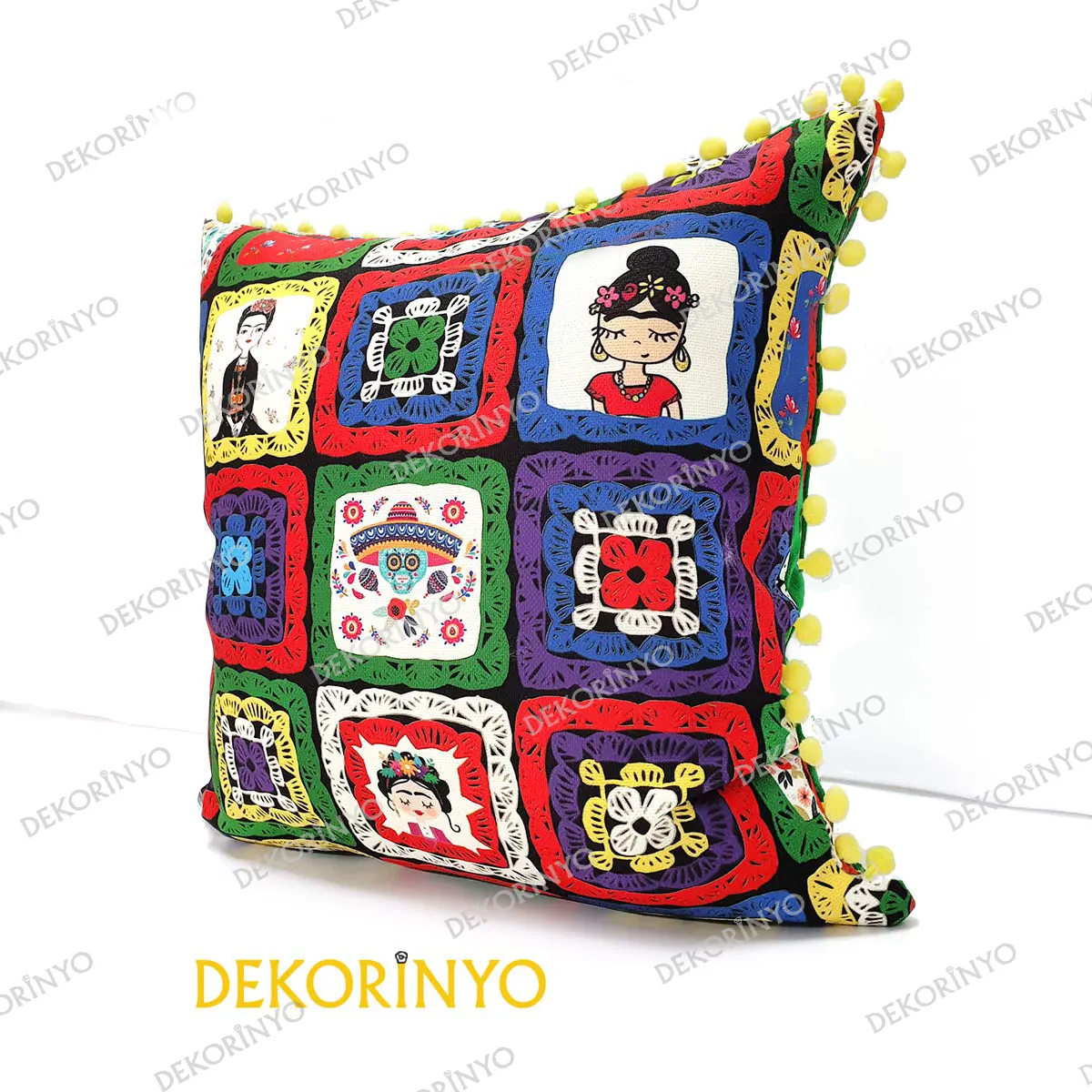 Örgü Efektli Frida Kahlo Desenli Kırlent