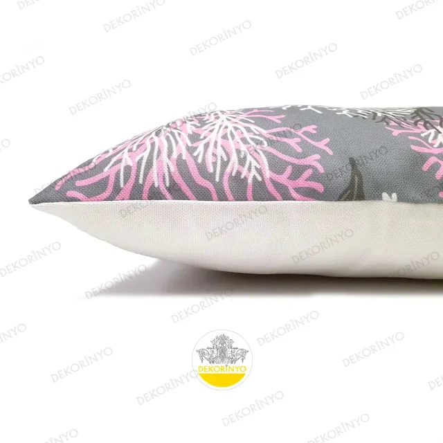 Beyaz Pembe Mercan Desenli Dikdörtgen Kırlent