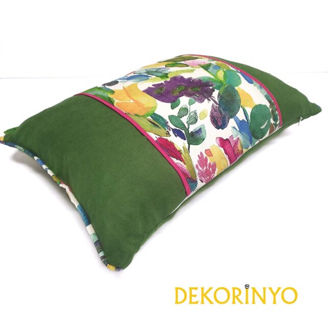 Sulu Boya Çiçek Desenli Biyeli Kırlent