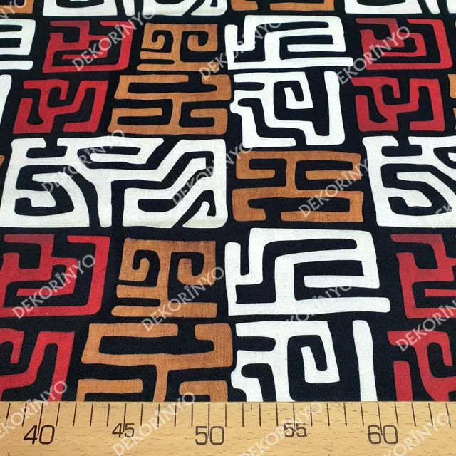 Taba Kestane Labirent Desenli Döşemelik Kumaş