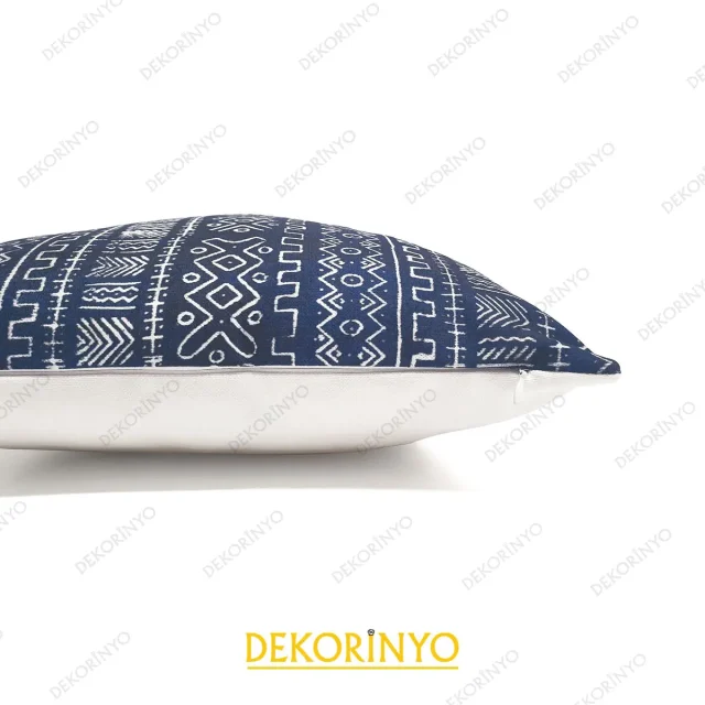 İndigo Aztek Desenli Kare Kırlent