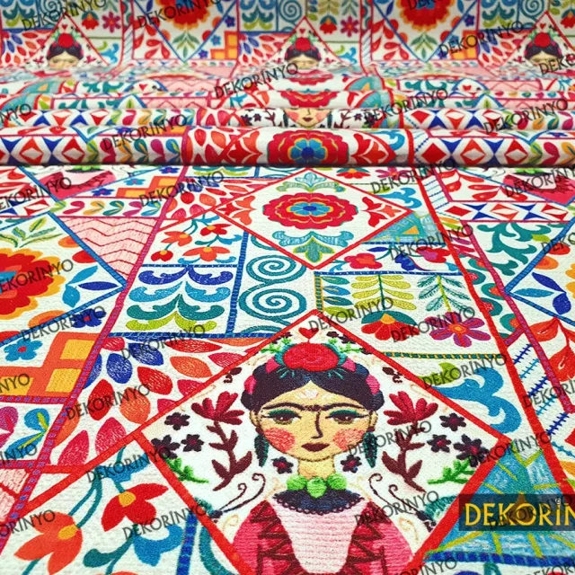 İğne Oyası Görünümlü Frida Motifli Kumaş