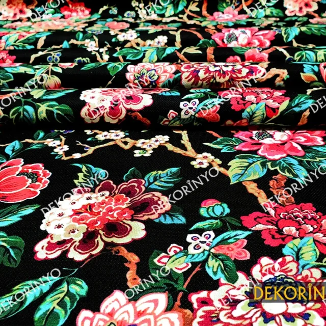 Sarmaşık Çiçekler Desenli Döşemelik Kumaş
