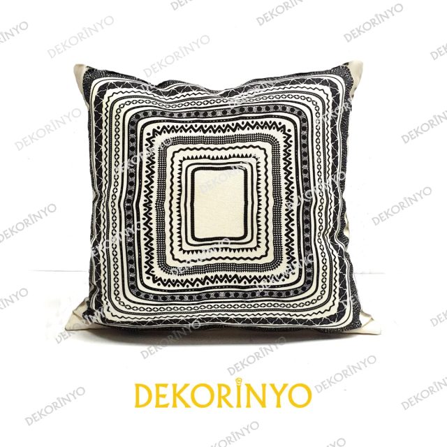 Krem Renk İkat Bohem Kırlent