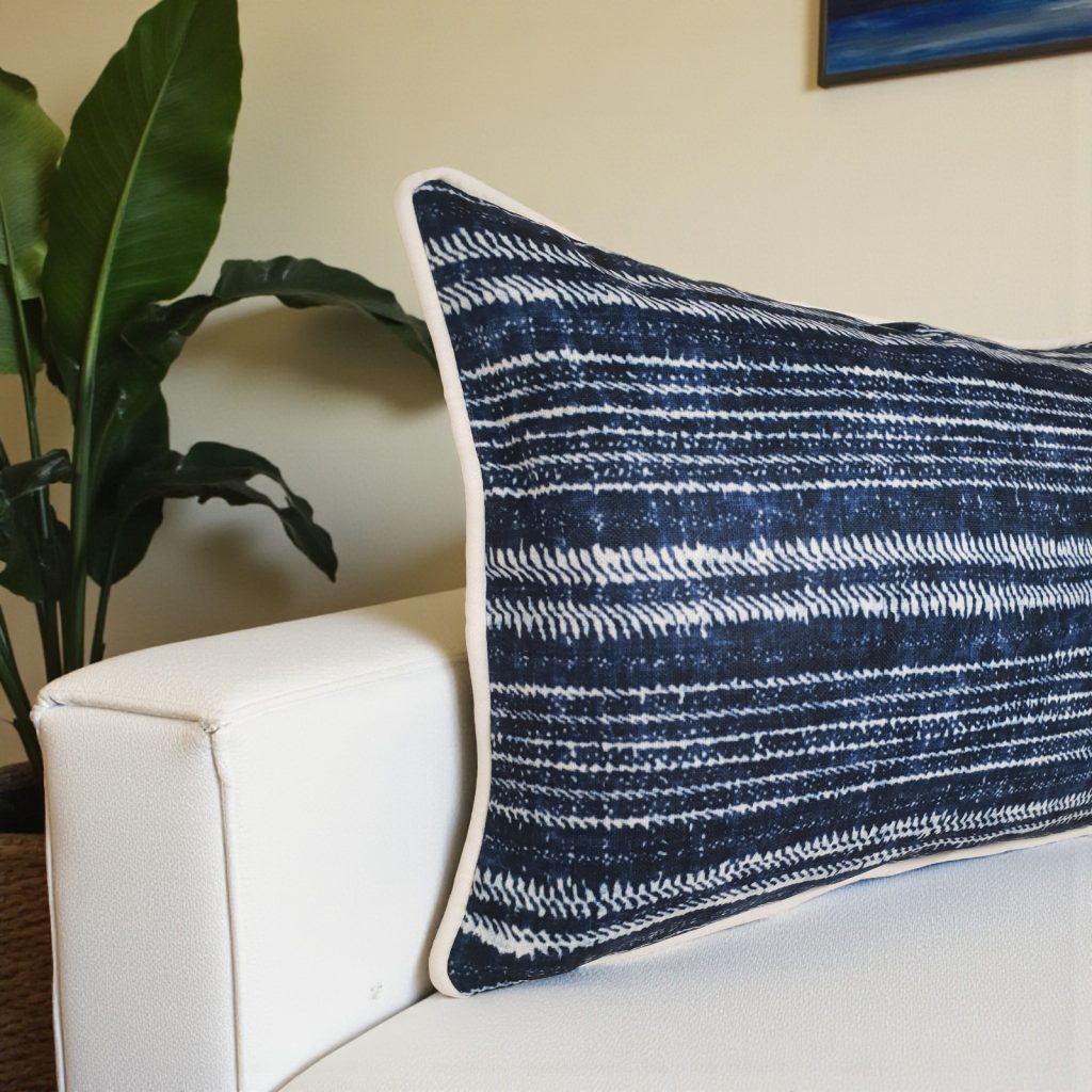 Kot Batik Desenli Dekoratif Kırlent