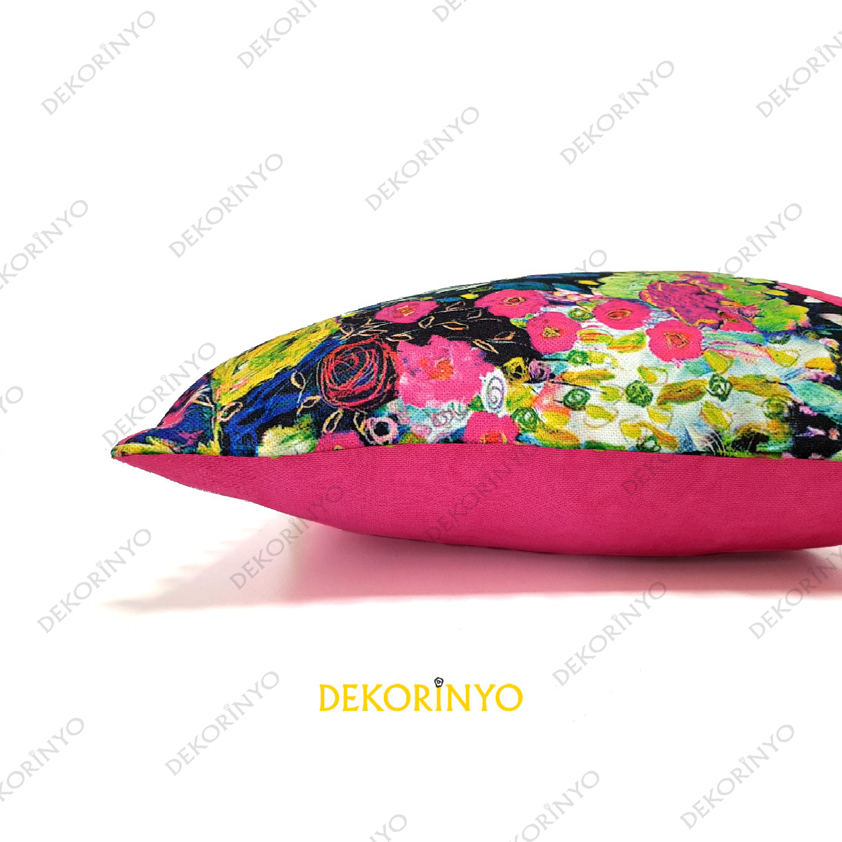 Soyut Çiçekler Desenli Kırlent