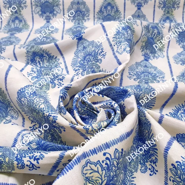 Oryantal Damask Desenli Döşemelik Kumaş