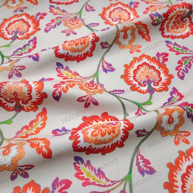 Aplike Görünümlü Sevgi Çiçeği Desenli Kumaş