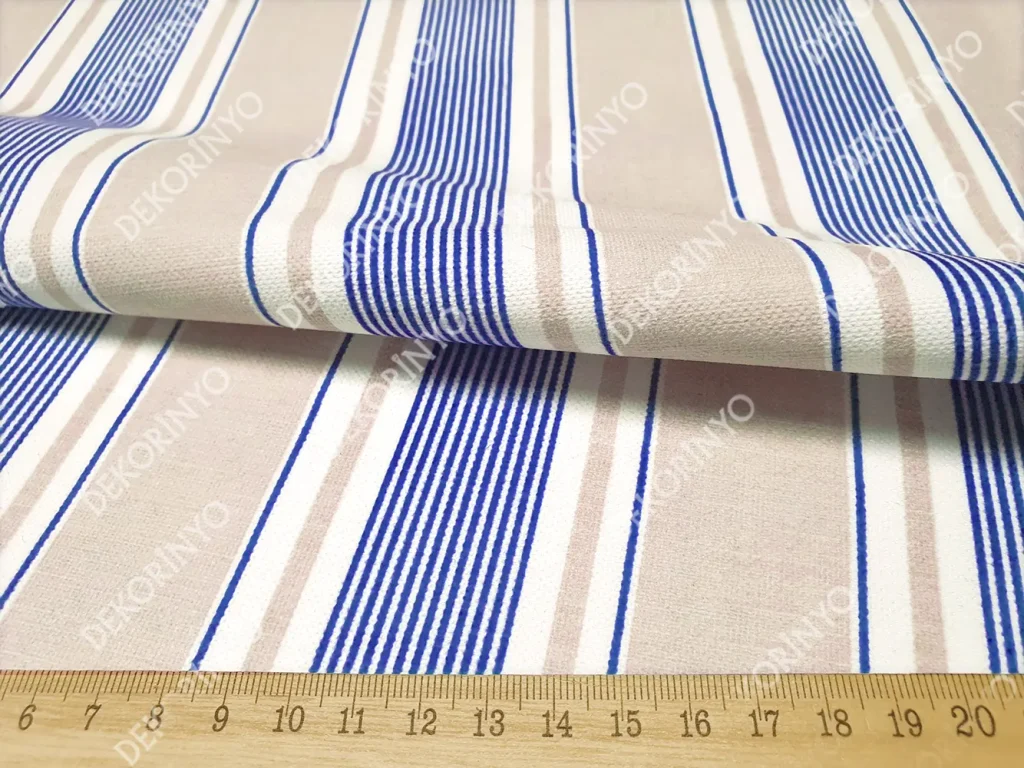 Sütlü Kahve Zemin Lacivert Çizgili Kumaş