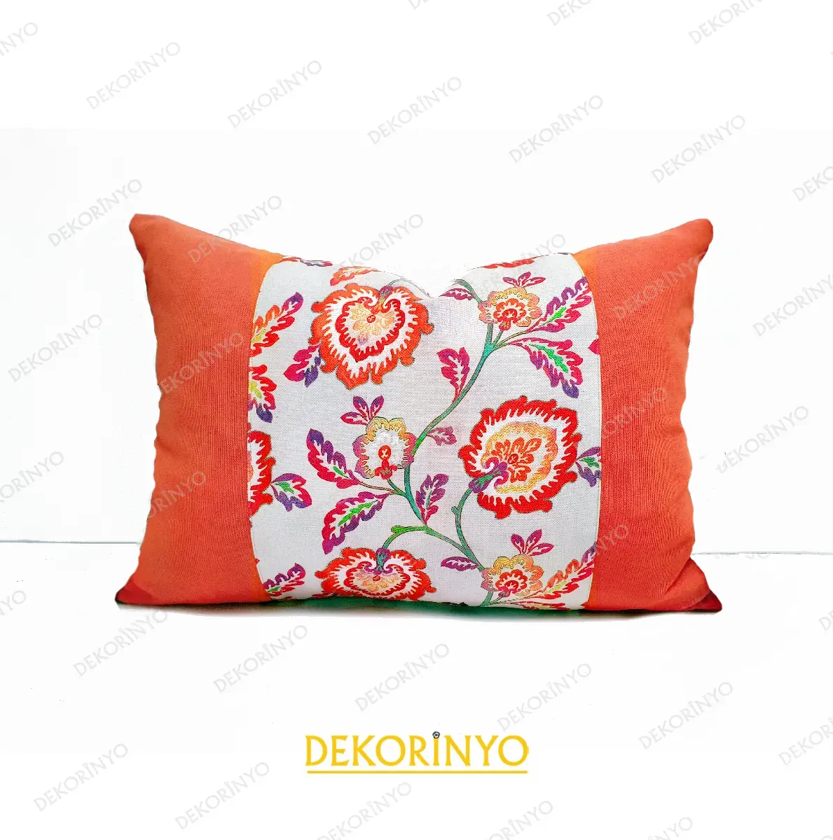 Sevgi Çiçeği Desenli Dikdörtgen Kırlent