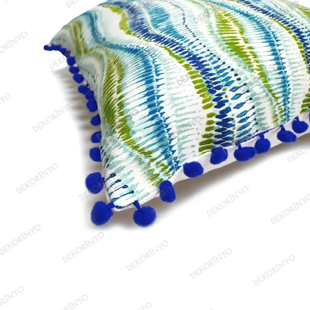 Dalgalı ikat Desenli Ponponlu Kırlent