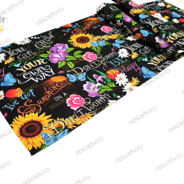 Hippi Çiçekler Temalı Dekoratif Runner