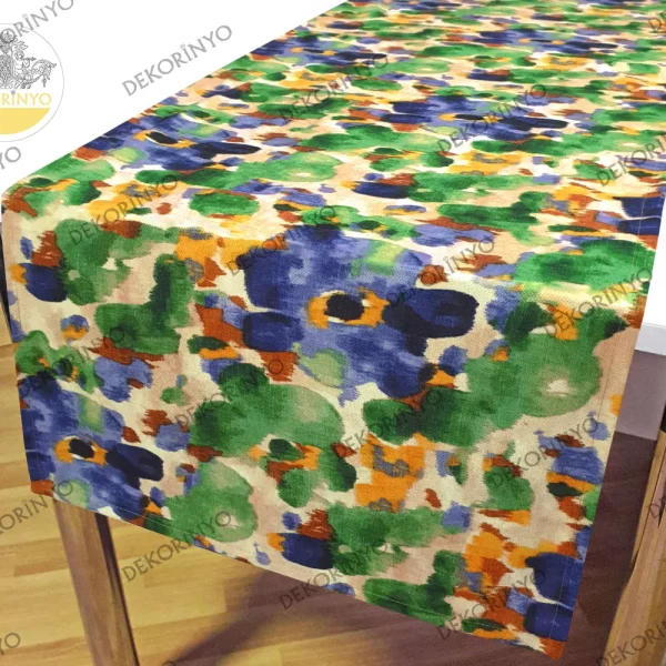 Sulu Boya Batik Çiçekler Desenli Runner