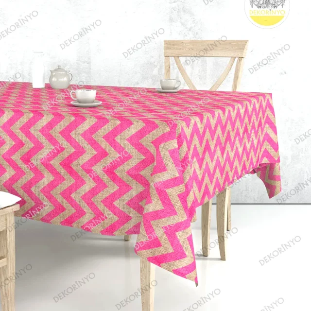 Çuval Zeminli Zigzag Desenli Masa Örtüsü