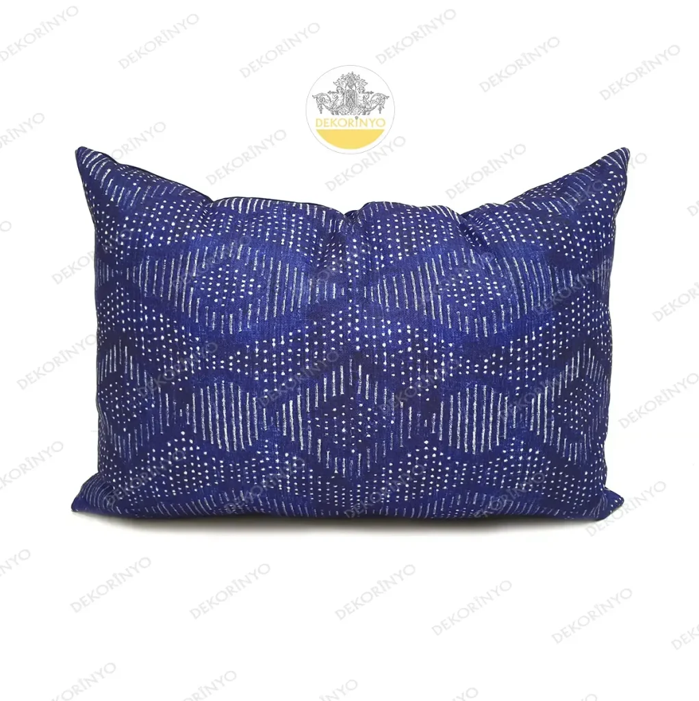 Lacivert Tribal Aztek Desenli Dikdörtgen Kırlent