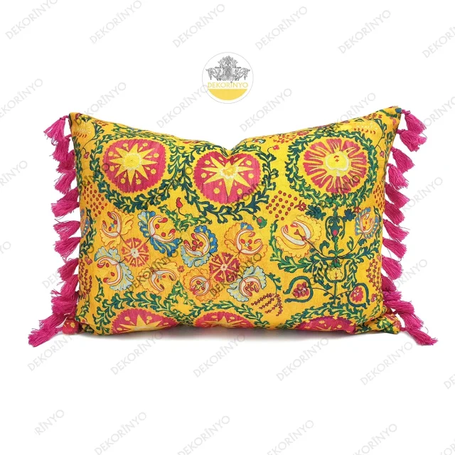 Hardal Özbek Madalyon Motifli Püsküllü Kırlent