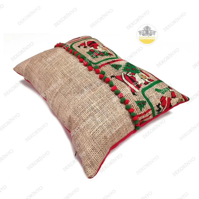 Jüt Görünümlü Noel Baba Desenli Kırlent