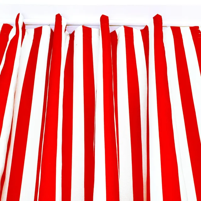 Kırmızı Beyaz Çizgili Perde