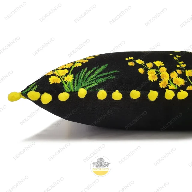 Mimoza Desenli Ponponlu Kırlent