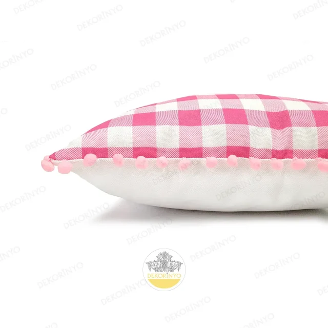 Pembe Pötikare Desenli Ponponlu Kırlent
