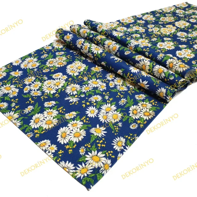 Lacivert Zemin Papatya Desenli Runner