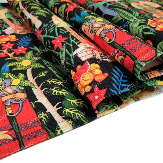 Siyah Frida Bahçesi Temalı Püsküllü Runner