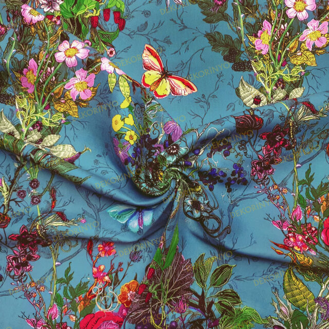 Çiçek Bahçesi ve Kelebekler Desenli Kumaş